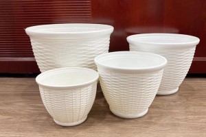 chậu nhựa trồng hoa
